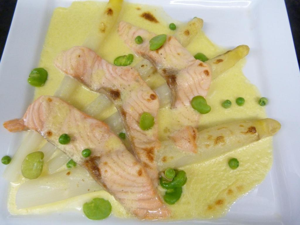Hôtel Restaurant du Cheval Blanc Saint-Boil Extérieur photo